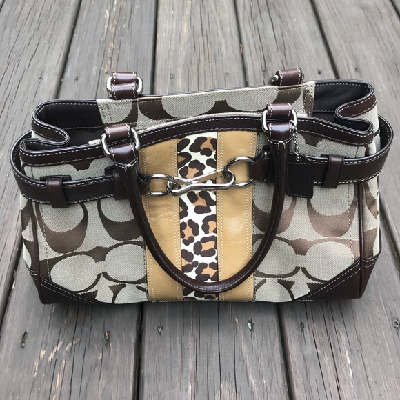 Coach purse - Picture 1 of 4